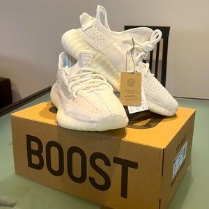 Yeezy Boost 350 V2